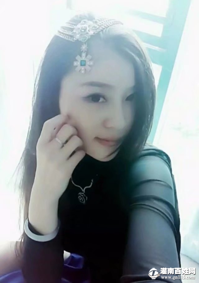 陈丹1.jpg